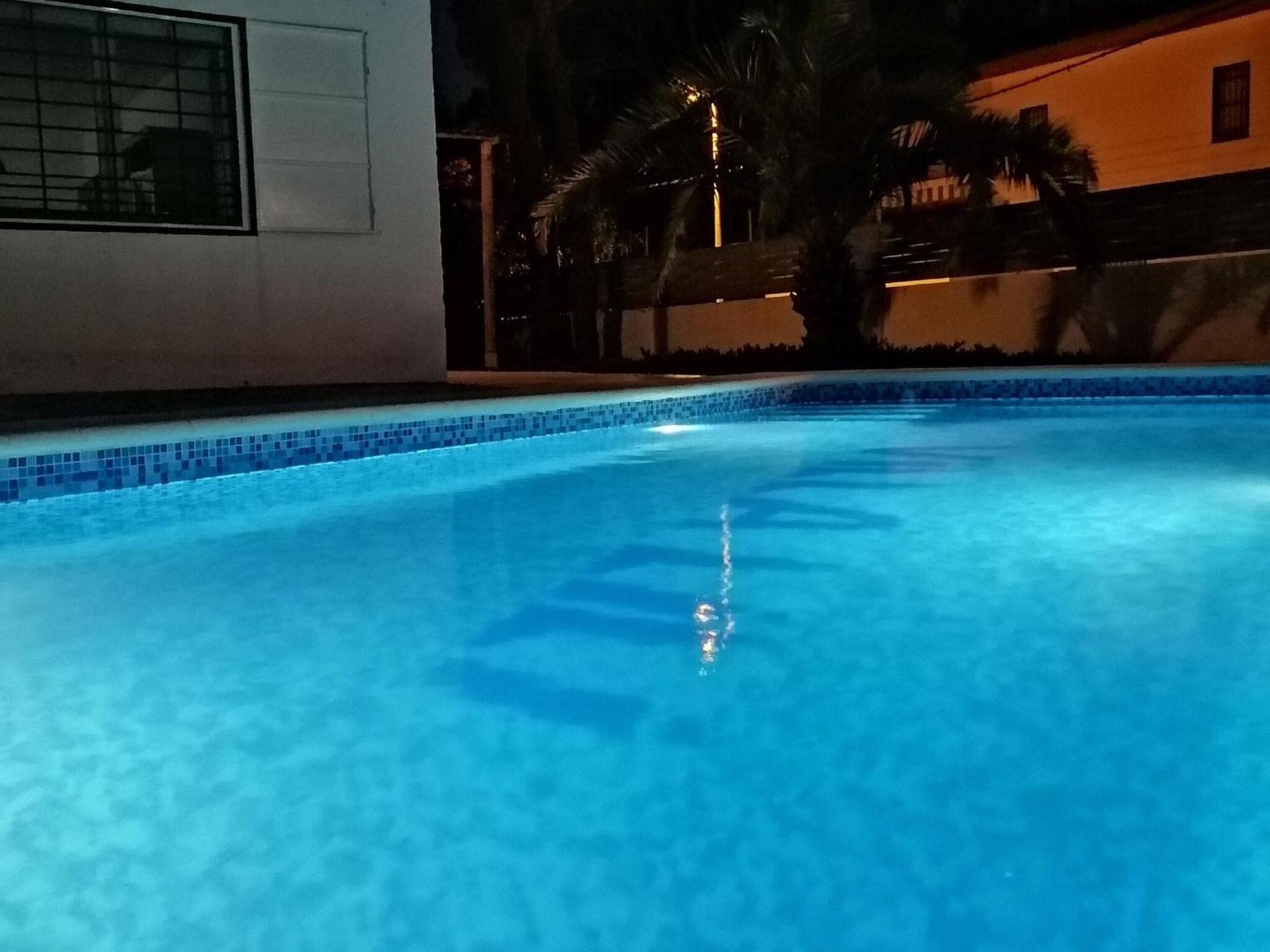 Belvilla By Oyo Blissful Villa With Private Pool Isola Cristina Esterno foto